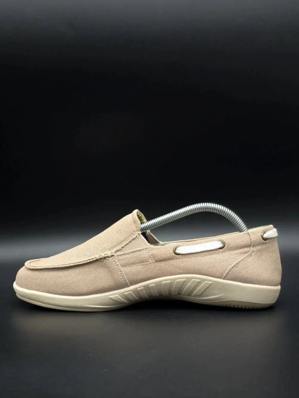 Walk Hero Comfort & Support Beige Slip-On Loafers Casual Shoes Women's Size 9.5
